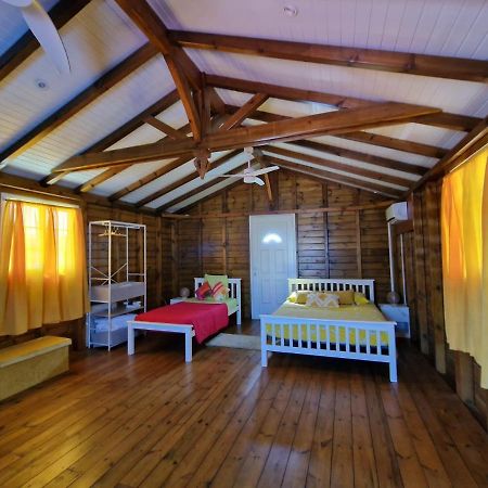Le Cosy Bungalow De Lili / 5Min De L'Aeroport 萨莱比梅 外观 照片