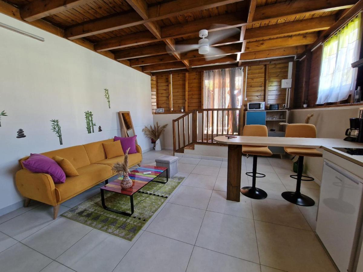 Le Cosy Bungalow De Lili / 5Min De L'Aeroport 萨莱比梅 外观 照片