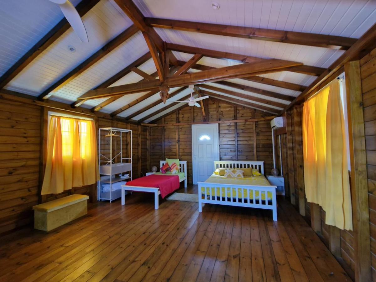 Le Cosy Bungalow De Lili / 5Min De L'Aeroport 萨莱比梅 外观 照片