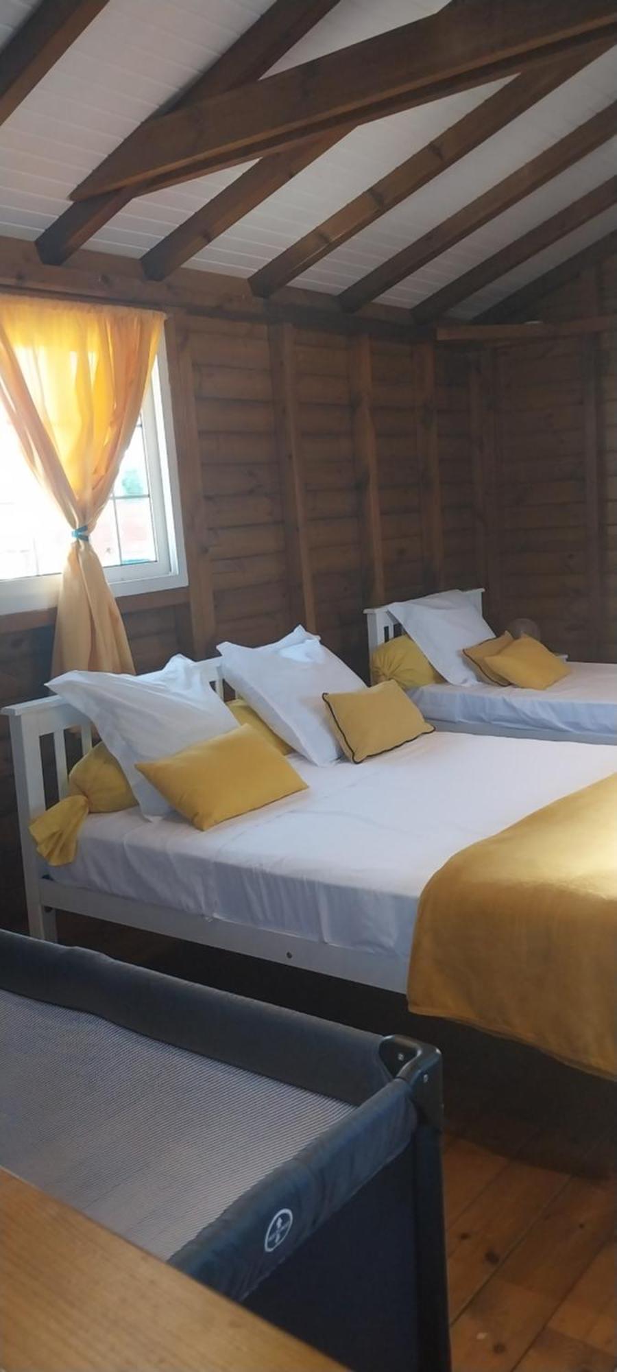 Le Cosy Bungalow De Lili / 5Min De L'Aeroport 萨莱比梅 外观 照片